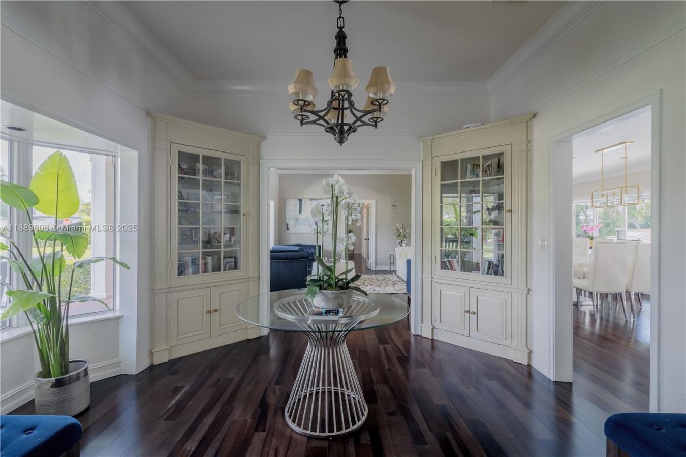 Miami, Miami-Dade County, 33143, United States, 4 Bedrooms Bedrooms, ,3 BathroomsBathrooms,Residential,For Sale,1954250