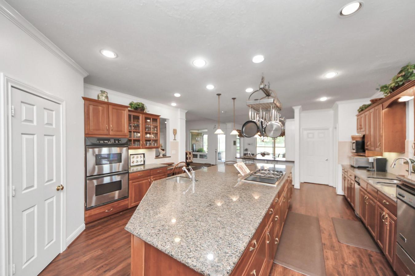 Rosharon, Brazoria, 77583, United States, 3 Bedrooms Bedrooms, ,2 BathroomsBathrooms,Residential,For Sale,1962118