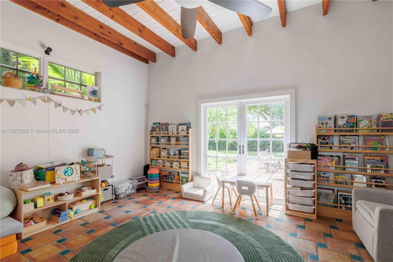 Coral Gables, Miami-Dade County, 33134, United States, 2 Bedrooms Bedrooms, ,-1 BathroomBathrooms,Residential,For Sale,1954249