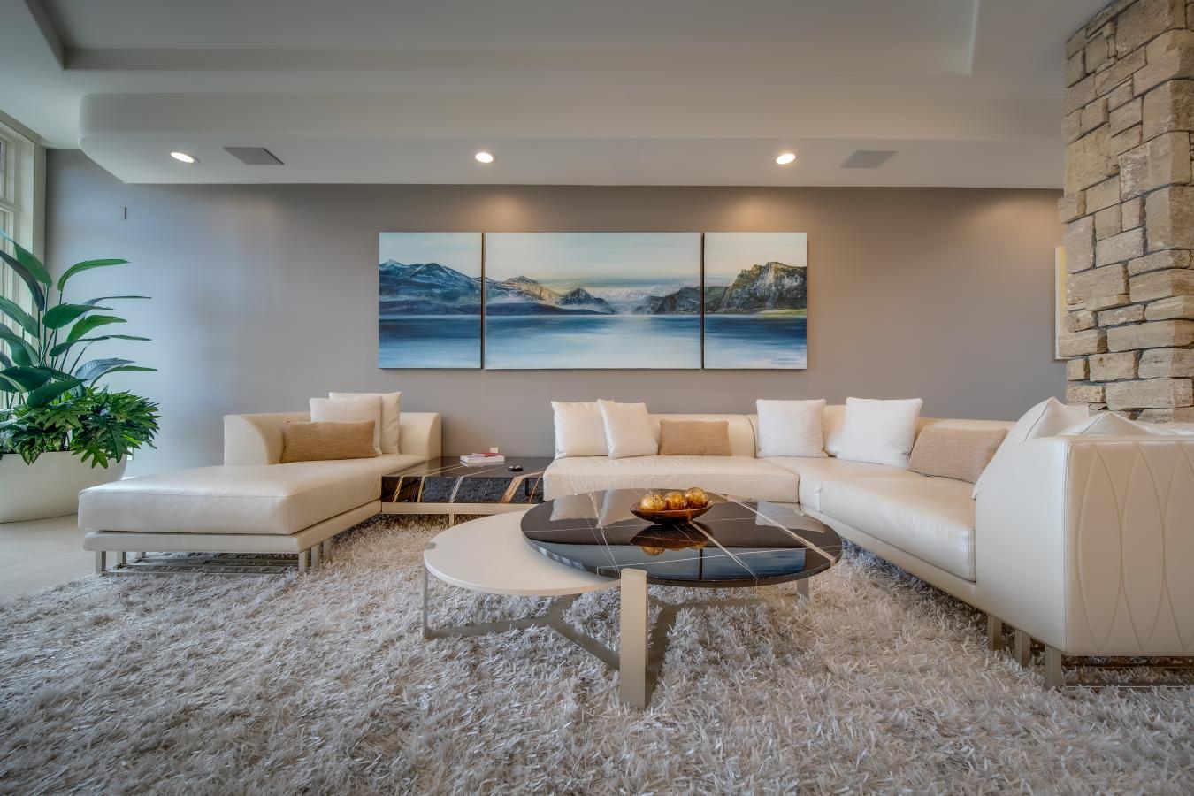 Lake Ozark, Camden, 65049, United States, 5 Bedrooms Bedrooms, ,4 BathroomsBathrooms,Residential,For Sale,1953886