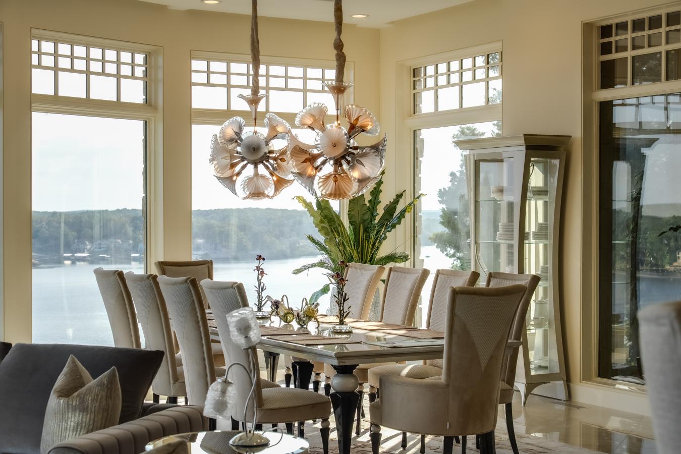 Lake Ozark, Camden, 65049, United States, 5 Bedrooms Bedrooms, ,4 BathroomsBathrooms,Residential,For Sale,1953886