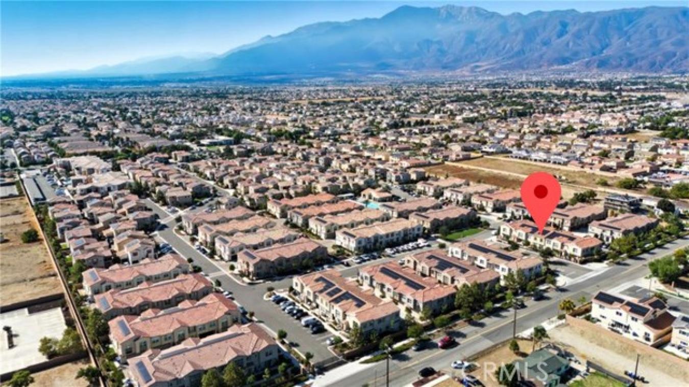 Fontana, San Bernardino, 92336, United States, 3 Bedrooms Bedrooms, ,2 BathroomsBathrooms,Residential,For Sale,1954350