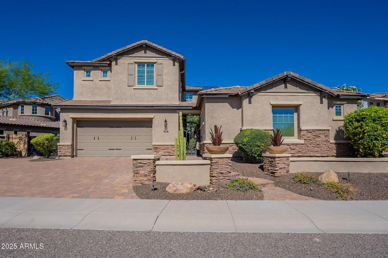 Phoenix, Maricopa, 85085, United States, 5 Bedrooms Bedrooms, ,4 BathroomsBathrooms,Residential,For Sale,1954349