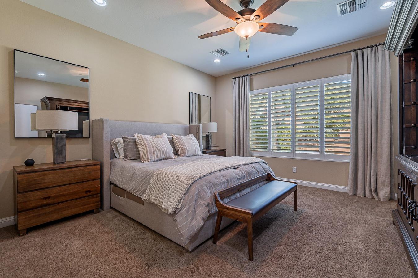 Phoenix, Maricopa, 85085, United States, 5 Bedrooms Bedrooms, ,4 BathroomsBathrooms,Residential,For Sale,1954349