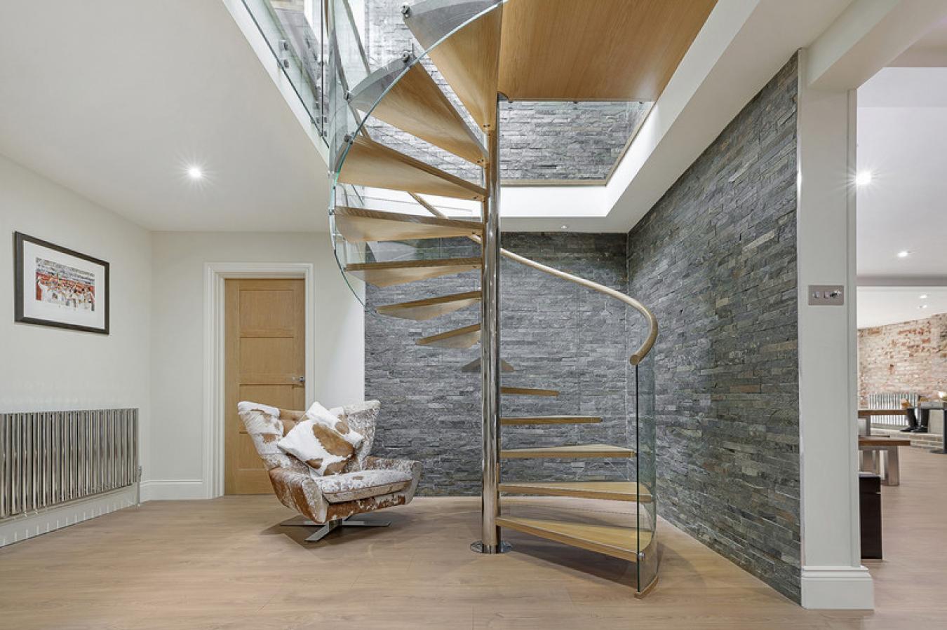 Purley, Surrey, CR8 3LB, United Kingdom, 7 Bedrooms Bedrooms, ,5 BathroomsBathrooms,Residential,For Sale,1954346