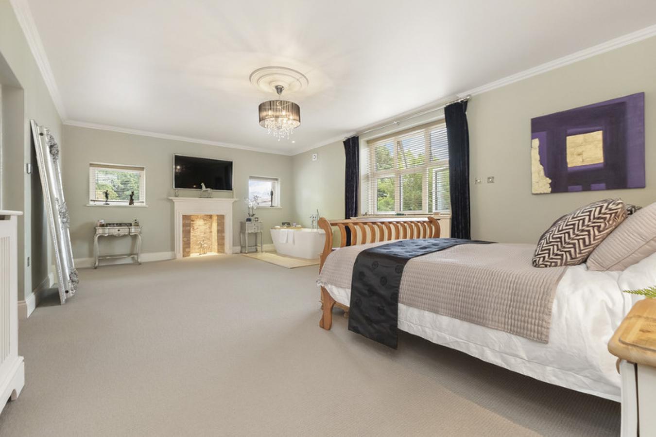 Purley, Surrey, CR8 3LB, United Kingdom, 7 Bedrooms Bedrooms, ,5 BathroomsBathrooms,Residential,For Sale,1954346