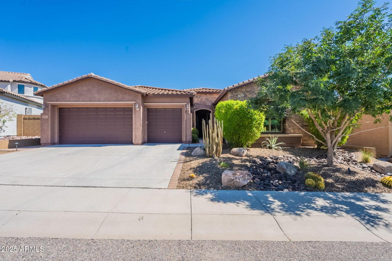 Phoenix, Maricopa, 85085, United States, 3 Bedrooms Bedrooms, ,1 BathroomBathrooms,Residential,For Sale,1954347