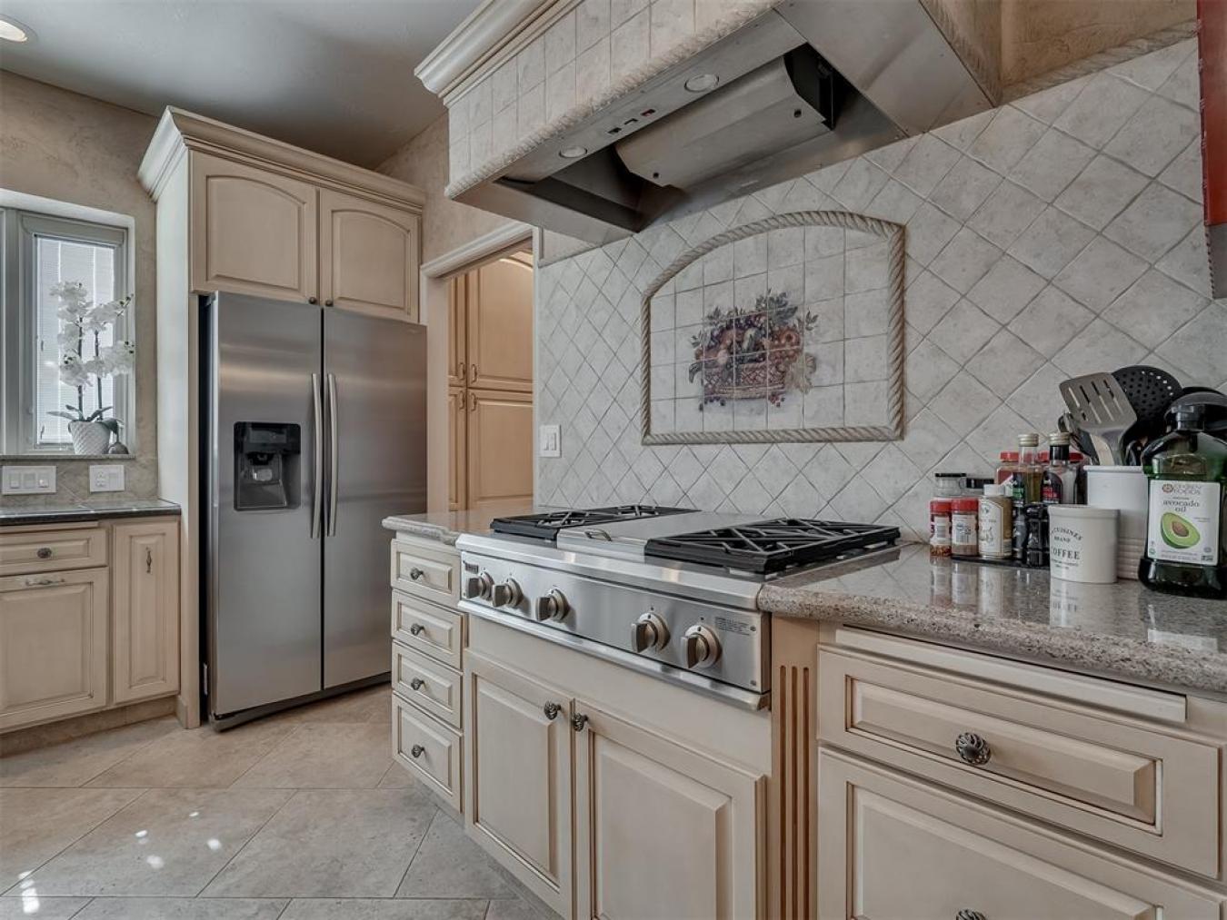 Oklahoma City, Oklahoma, 73118, United States, 5 Bedrooms Bedrooms, ,4 BathroomsBathrooms,Residential,For Sale,2001310