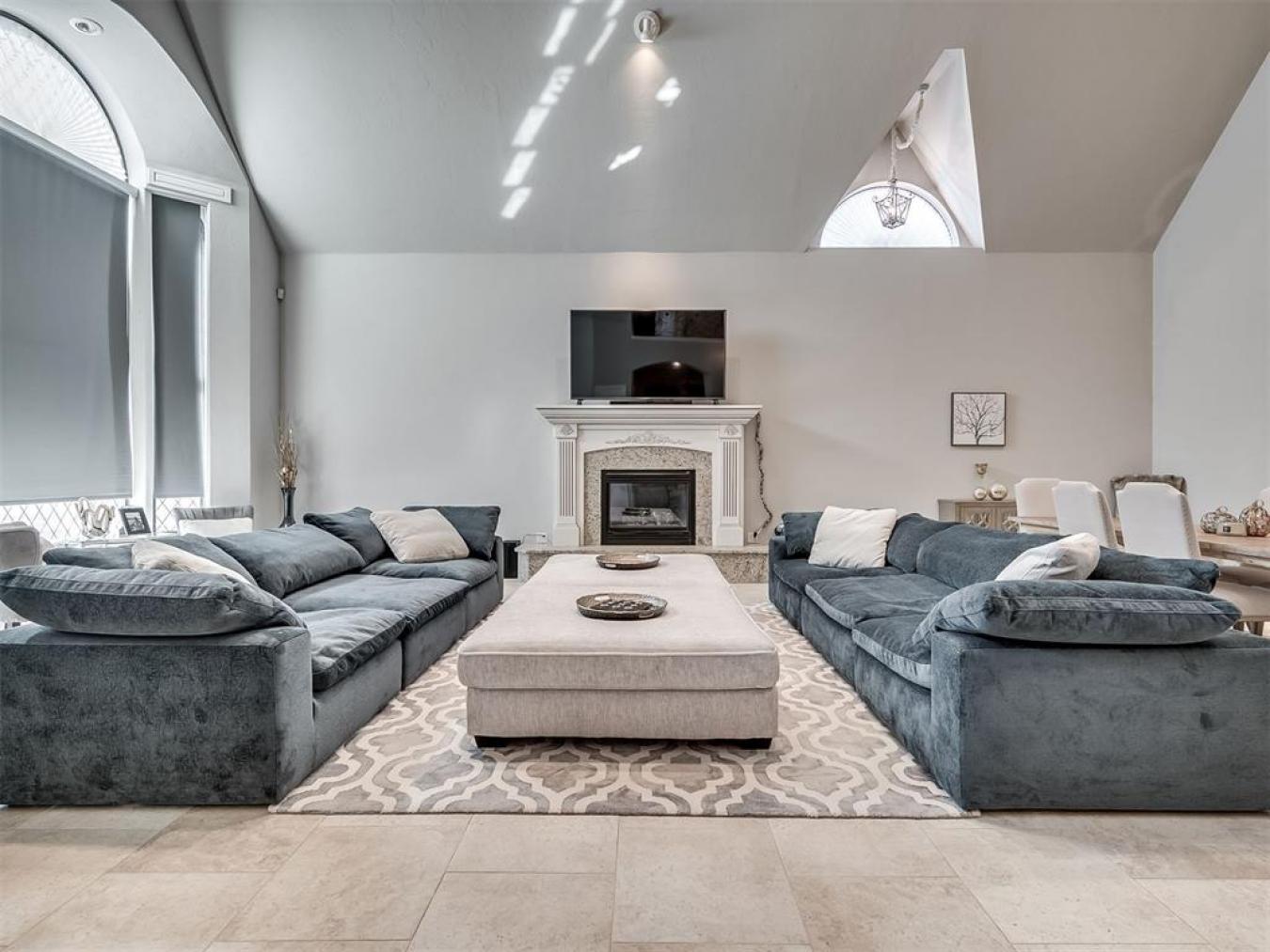 Oklahoma City, Oklahoma, 73118, United States, 5 Bedrooms Bedrooms, ,4 BathroomsBathrooms,Residential,For Sale,2001310