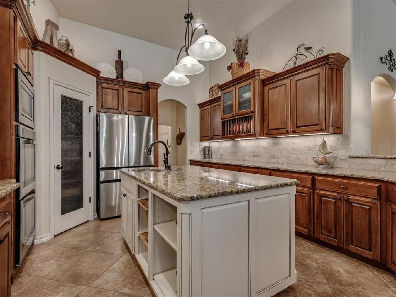 Edmond, Oklahoma, 73012, United States, 4 Bedrooms Bedrooms, ,3 BathroomsBathrooms,Residential,For Sale,1954343