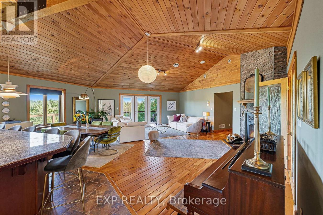 Hamilton Township, ON, K0K1C0, Canada, 4 Bedrooms Bedrooms, ,4 BathroomsBathrooms,Residential,For Sale,1954481