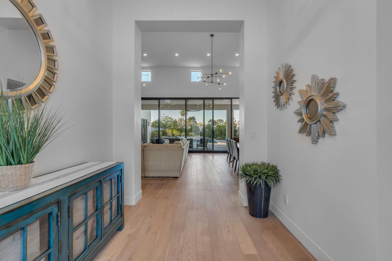 Scottsdale, Maricopa, 85254, United States, 5 Bedrooms Bedrooms, ,5 BathroomsBathrooms,Residential,For Sale,1954478