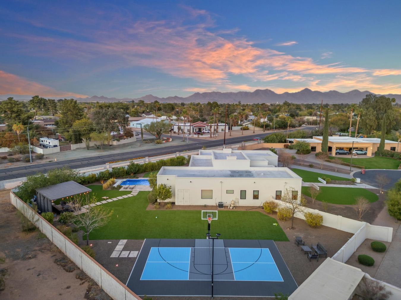 Scottsdale, Maricopa, 85254, United States, 5 Bedrooms Bedrooms, ,5 BathroomsBathrooms,Residential,For Sale,1954478