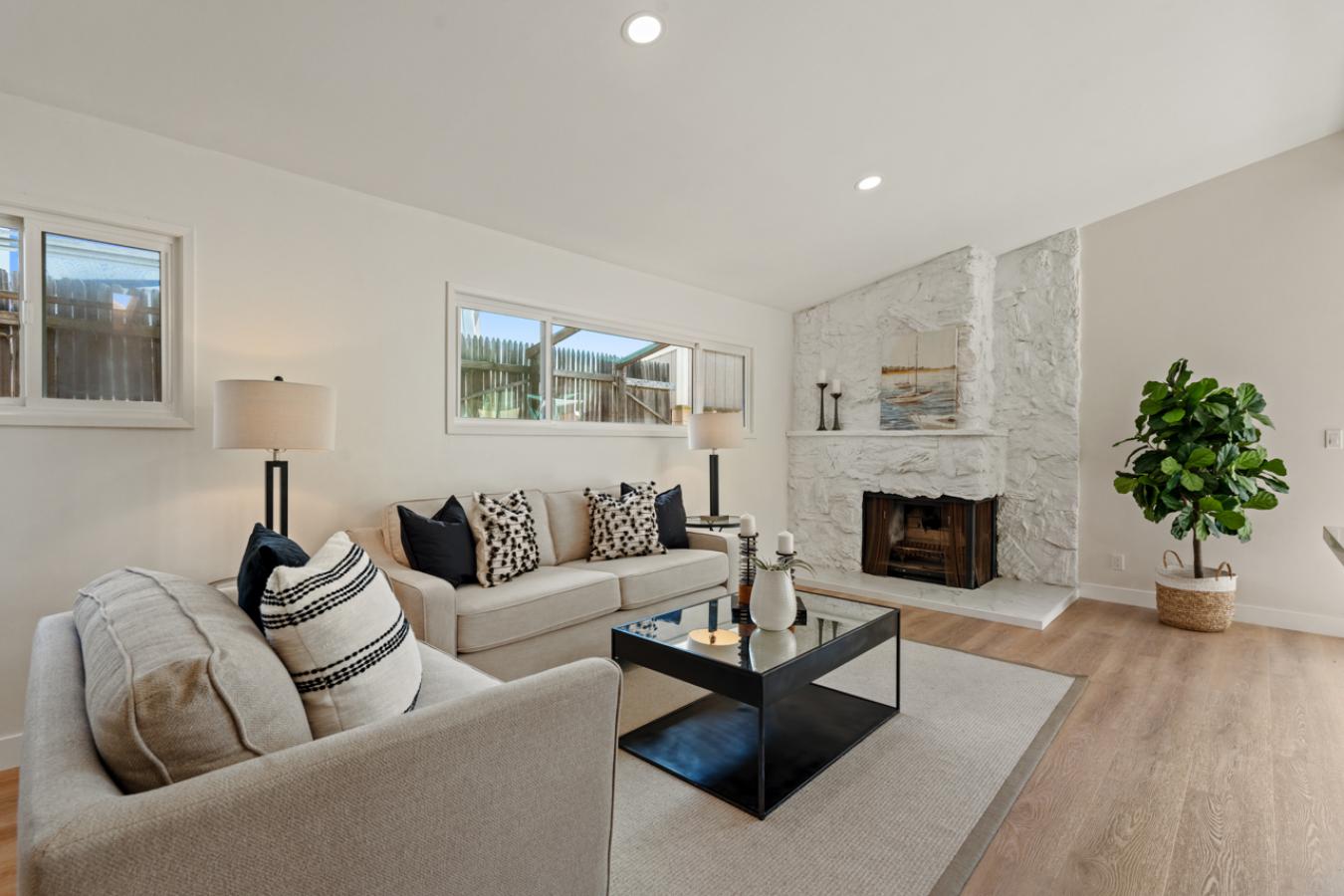 San Diego, San Diego, 92117, United States, 4 Bedrooms Bedrooms, ,3 BathroomsBathrooms,Residential,For Sale,1954477