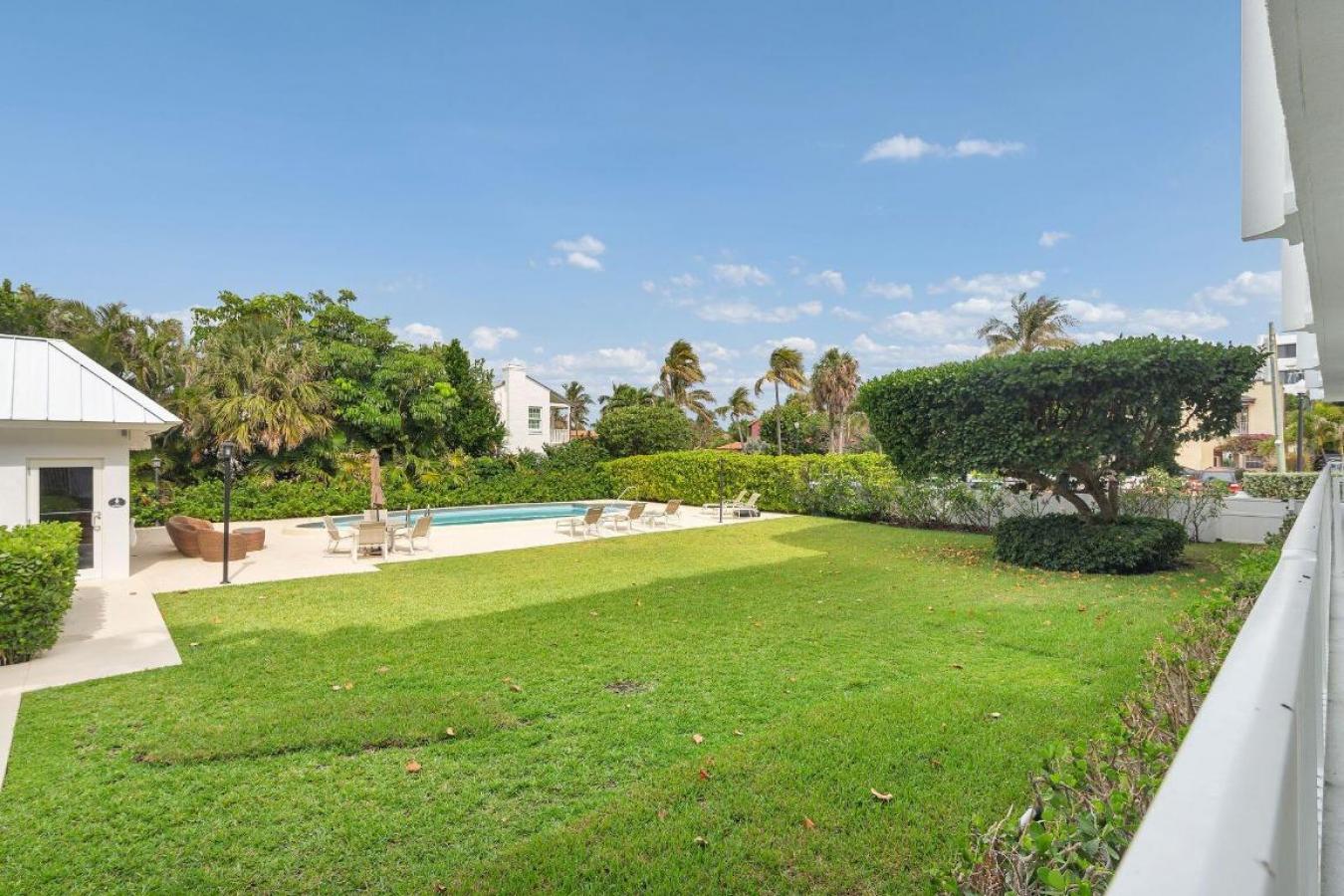 Palm Beach, Florida, 33480, United States, 2 Bedrooms Bedrooms, ,2 BathroomsBathrooms,Residential,For Sale,1959877