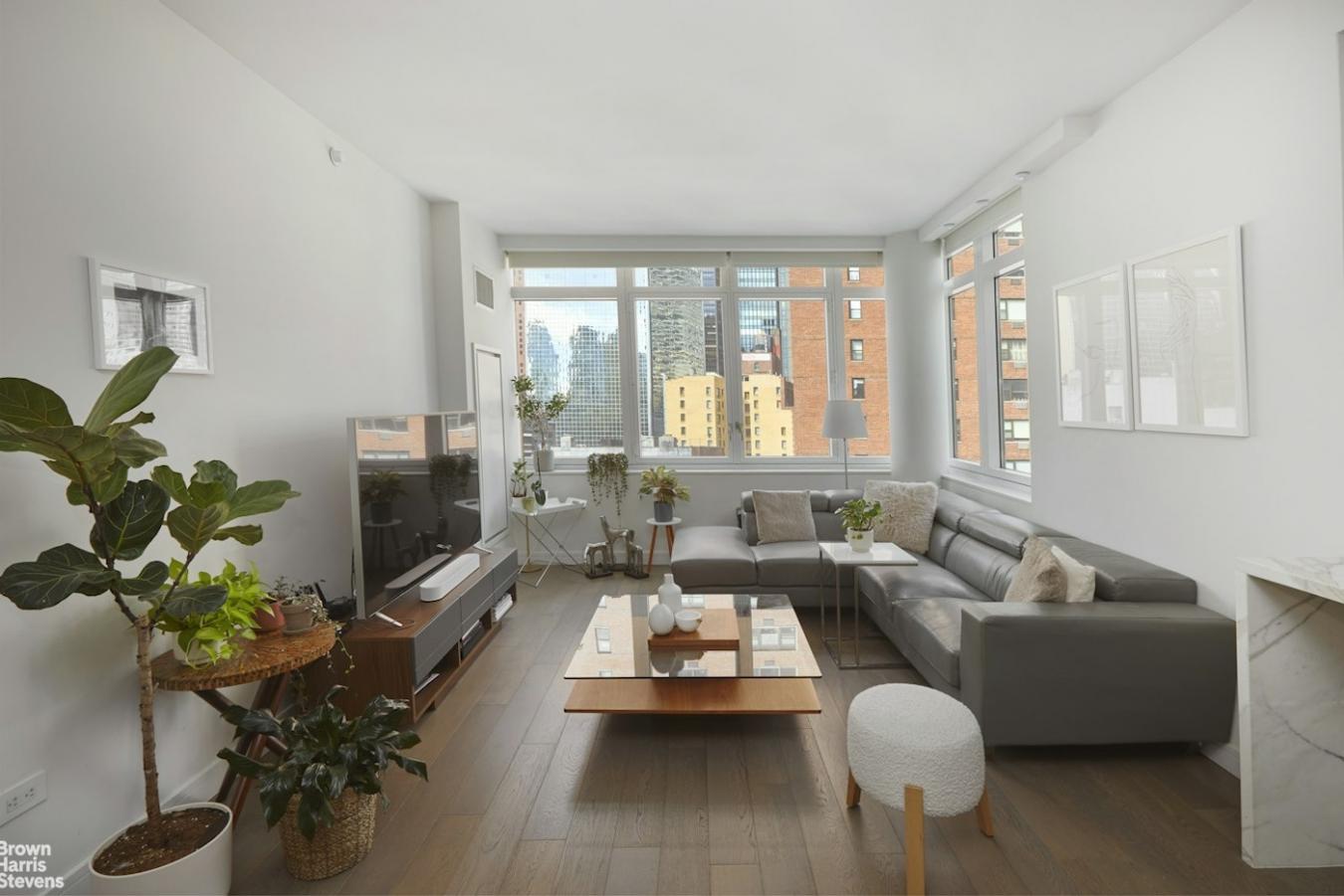 New York, New York, 10022, United States, 2 Bedrooms Bedrooms, ,2 BathroomsBathrooms,Residential,For Sale,1959876