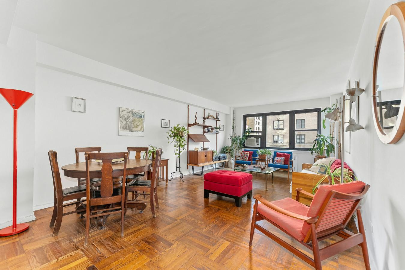 New York, New York, 10023, United States, 2 Bedrooms Bedrooms, ,1 BathroomBathrooms,Residential,For Sale,1959868