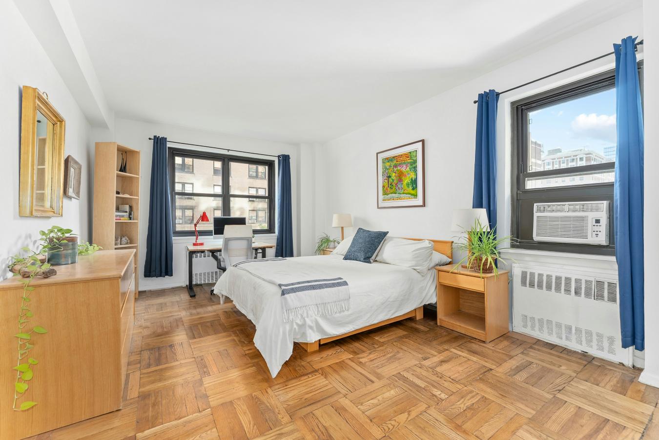 New York, New York, 10023, United States, 2 Bedrooms Bedrooms, ,1 BathroomBathrooms,Residential,For Sale,1959868