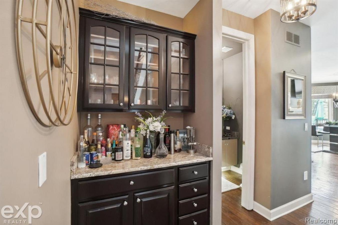 Oxford Charter Township, Oakland, 48371, United States, 4 Bedrooms Bedrooms, ,4 BathroomsBathrooms,Residential,For Sale,1954473