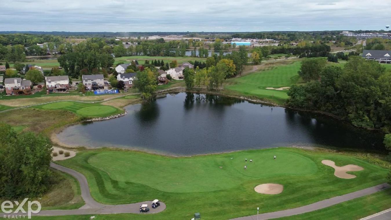 Oxford Charter Township, Oakland, 48371, United States, 4 Bedrooms Bedrooms, ,4 BathroomsBathrooms,Residential,For Sale,1954473