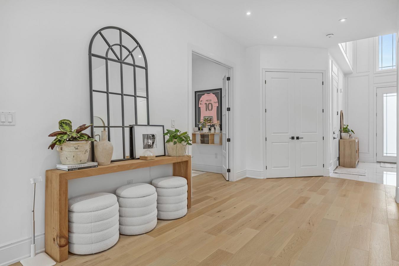 Beamsville, ON, L3J0T1, Canada, 4 Bedrooms Bedrooms, ,3 BathroomsBathrooms,Residential,For Sale,1954472