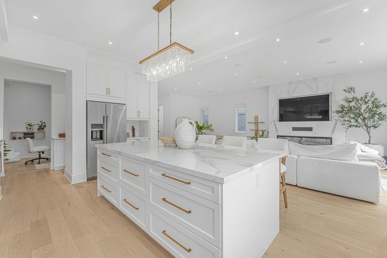 Beamsville, ON, L3J0T1, Canada, 4 Bedrooms Bedrooms, ,3 BathroomsBathrooms,Residential,For Sale,1954472