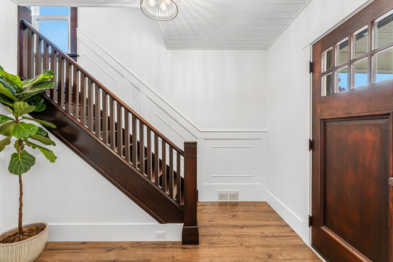 Fort Erie, ON, L2A2Y8, Canada, 4 Bedrooms Bedrooms, ,2 BathroomsBathrooms,Residential,For Sale,1954471