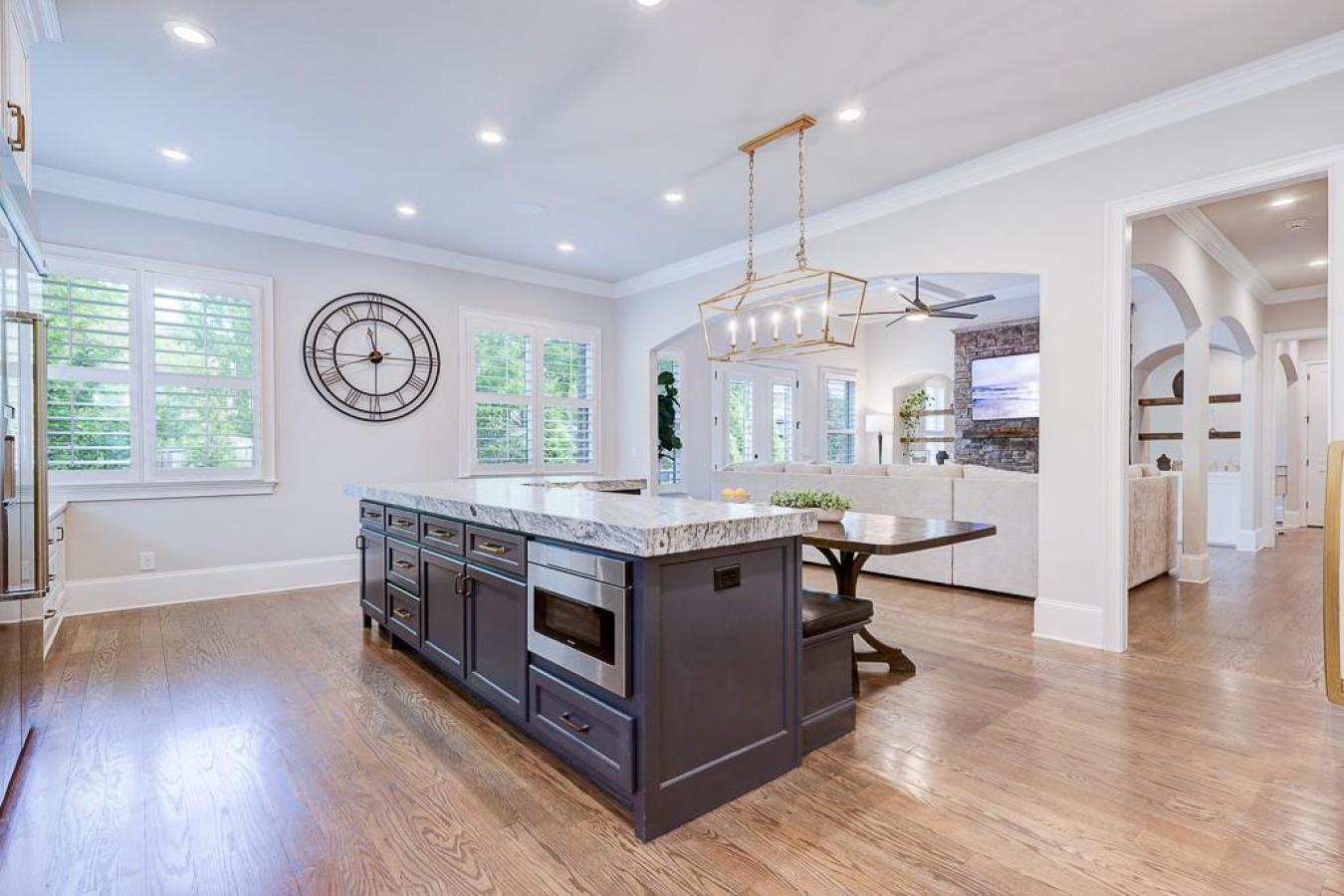 Marietta, Cobb - GA, 30062, United States, 9 Bedrooms Bedrooms, ,8 BathroomsBathrooms,Residential,For Sale,1954469