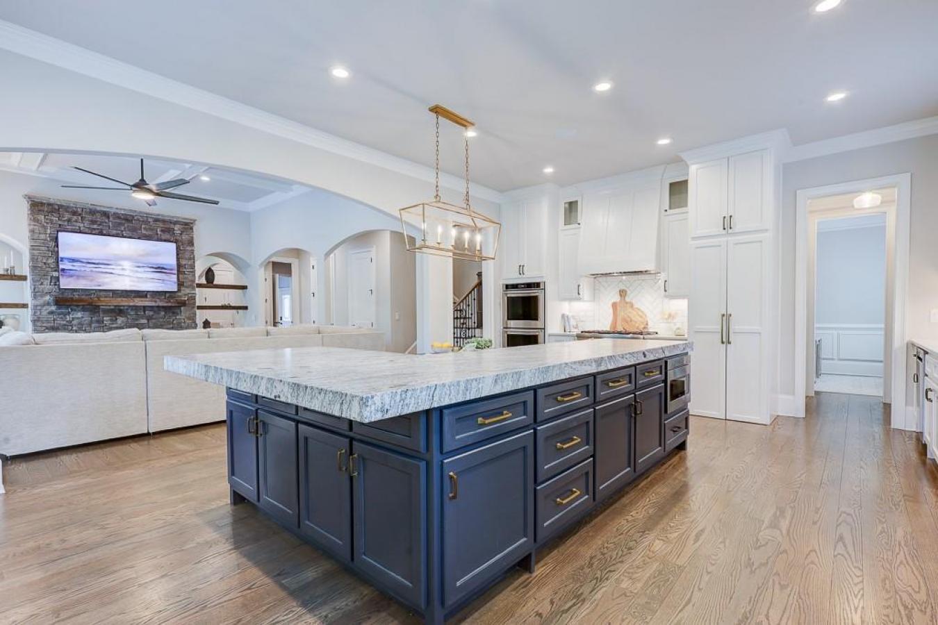 Marietta, Cobb - GA, 30062, United States, 9 Bedrooms Bedrooms, ,8 BathroomsBathrooms,Residential,For Sale,1954469