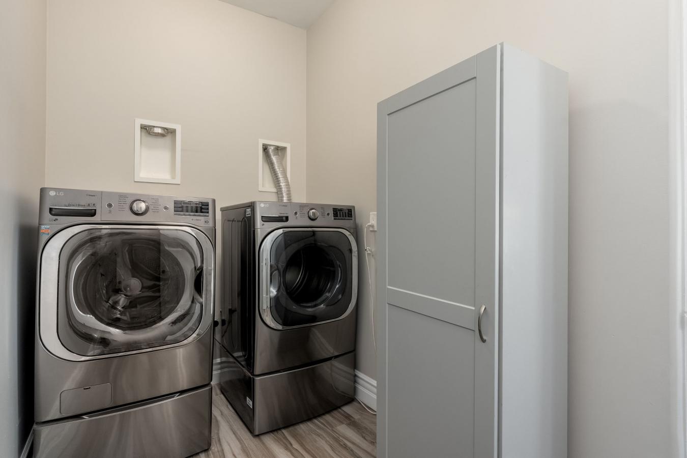 Gilbert, Maricopa, 85298, United States, 5 Bedrooms Bedrooms, ,6 BathroomsBathrooms,Residential,For Sale,1959865