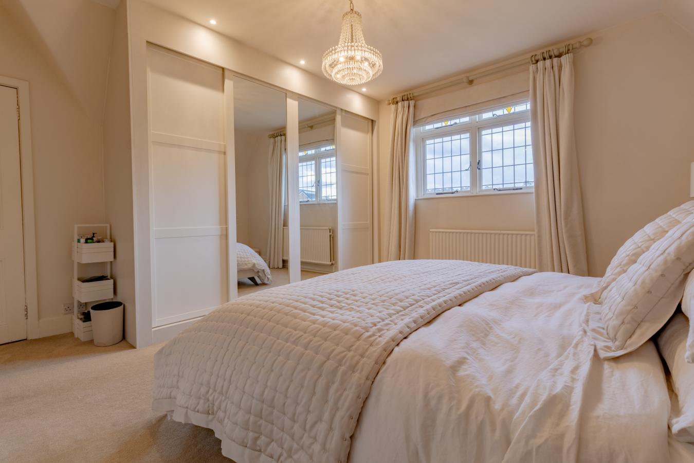 Hagley, Worcestershire, DY9 9LL, United Kingdom, 3 Bedrooms Bedrooms, ,1 BathroomBathrooms,Residential,For Sale,1959863