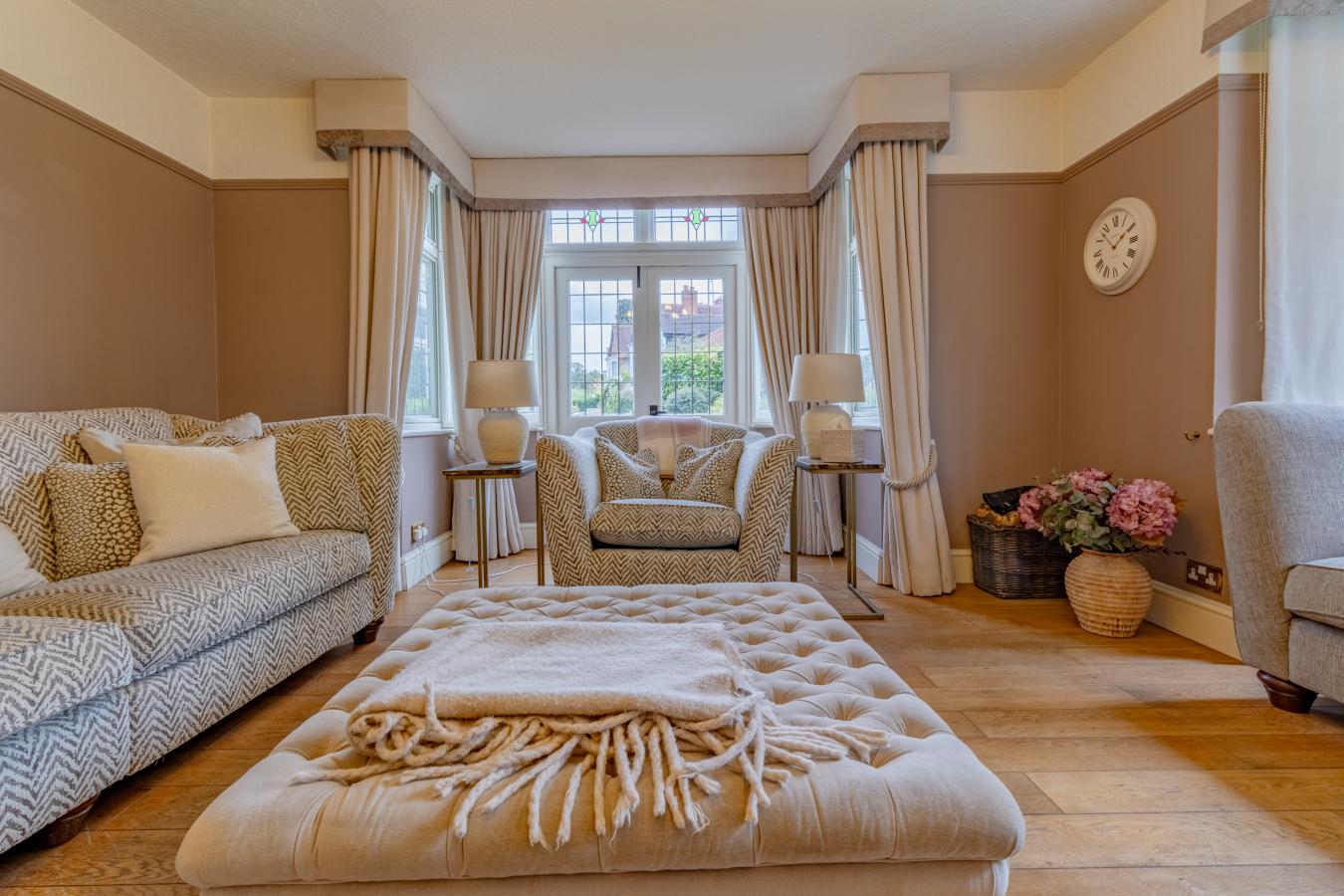 Hagley, Worcestershire, DY9 9LL, United Kingdom, 3 Bedrooms Bedrooms, ,1 BathroomBathrooms,Residential,For Sale,1959863