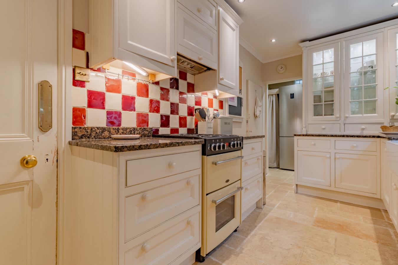 Hagley, Worcestershire, DY9 9LL, United Kingdom, 3 Bedrooms Bedrooms, ,1 BathroomBathrooms,Residential,For Sale,1959863