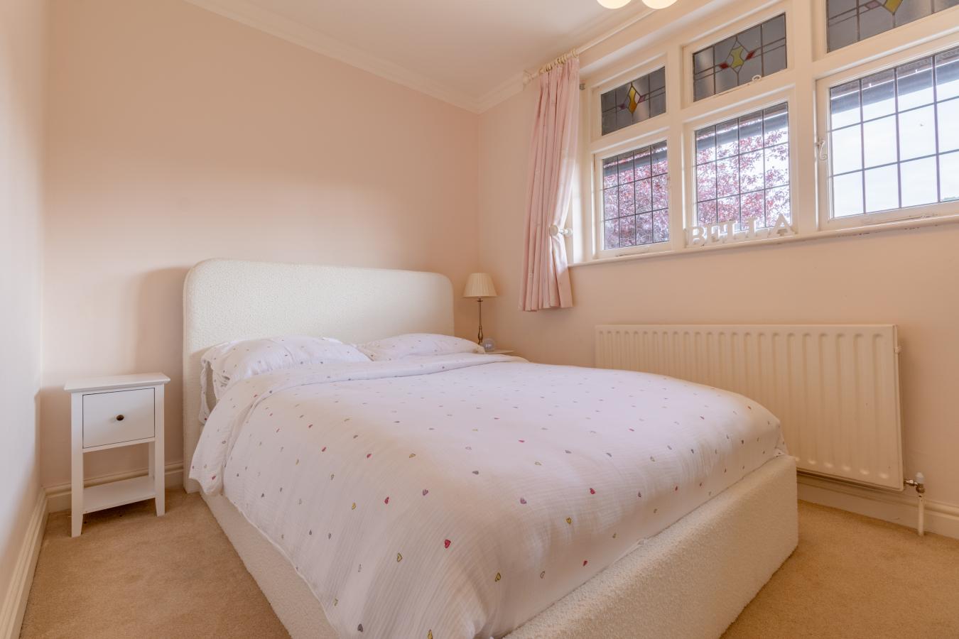 Hagley, Worcestershire, DY9 9LL, United Kingdom, 3 Bedrooms Bedrooms, ,1 BathroomBathrooms,Residential,For Sale,1959863