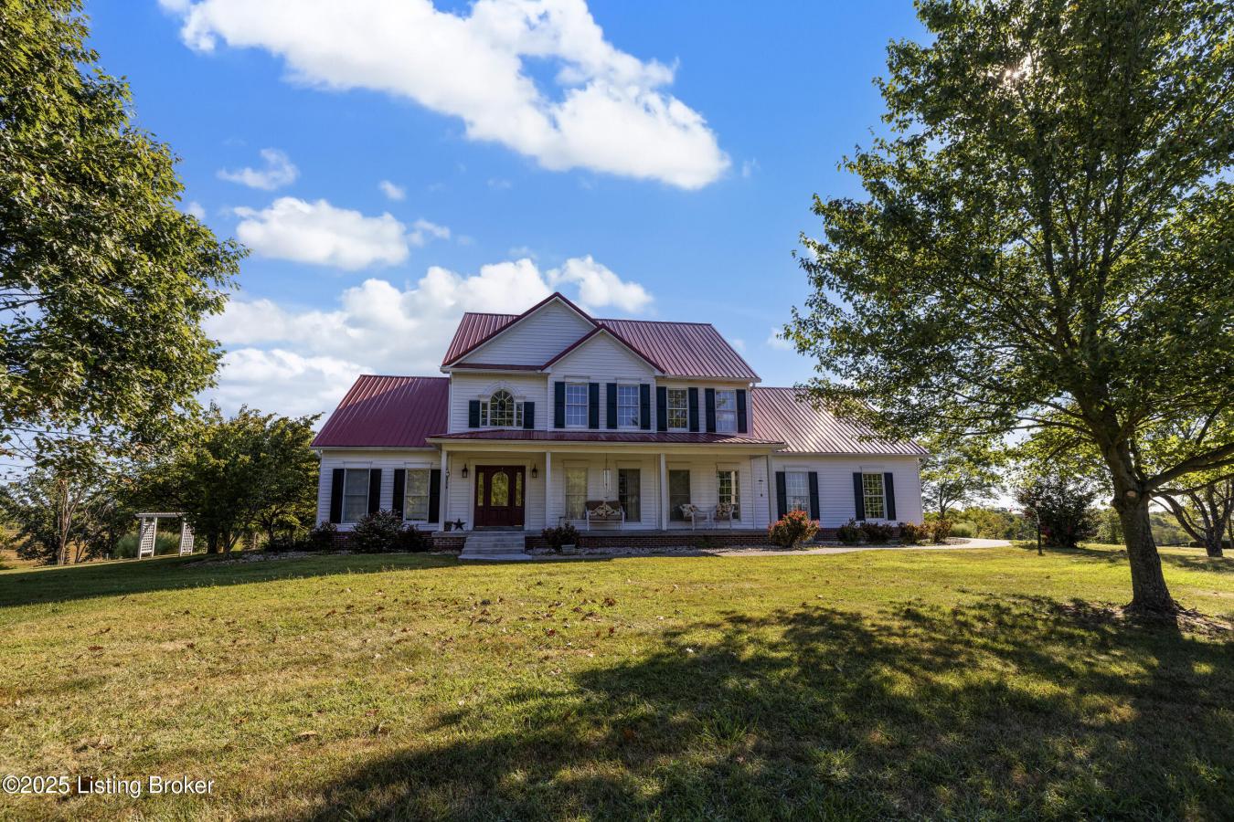 Campbellsburg, Henry, 40011, United States, 4 Bedrooms Bedrooms, ,2 BathroomsBathrooms,Residential,For Sale,1959864