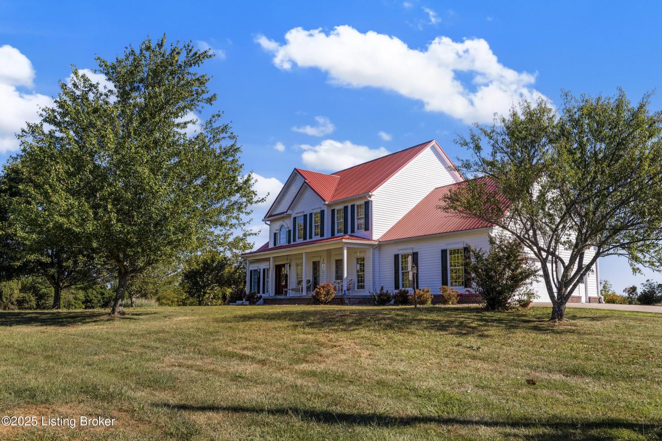 Campbellsburg, Henry, 40011, United States, 4 Bedrooms Bedrooms, ,2 BathroomsBathrooms,Residential,For Sale,1959864