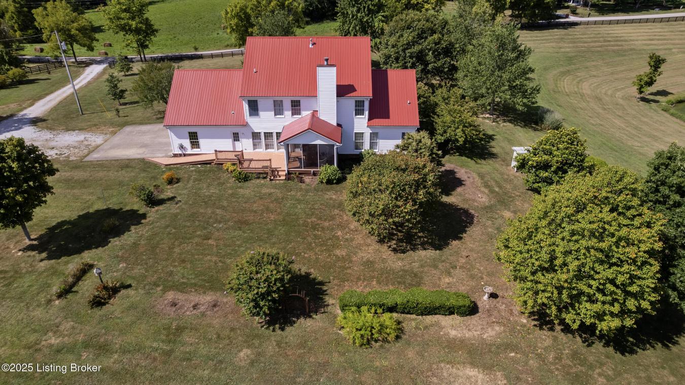 Campbellsburg, Henry, 40011, United States, 4 Bedrooms Bedrooms, ,2 BathroomsBathrooms,Residential,For Sale,1959864