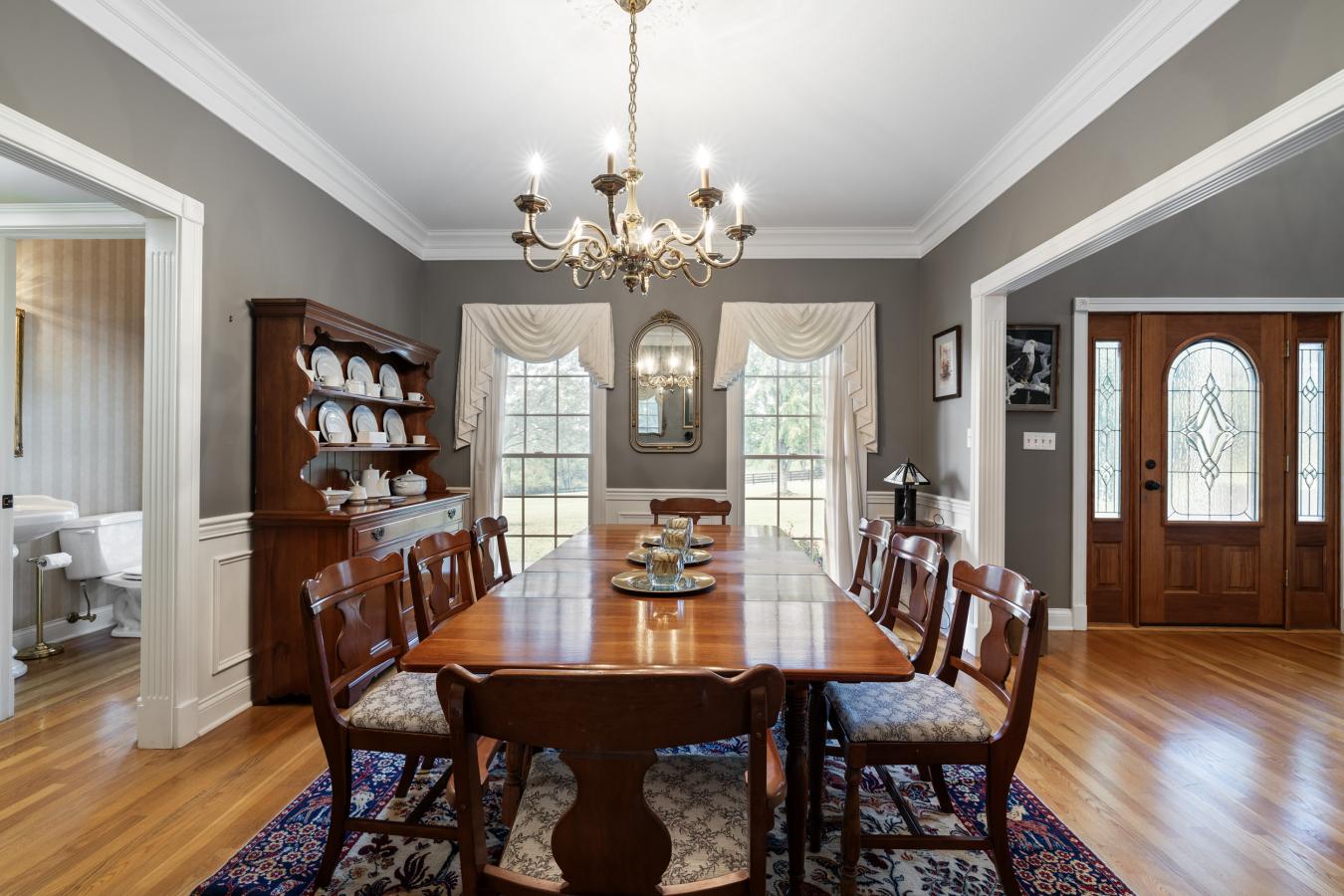 Campbellsburg, Henry, 40011, United States, 4 Bedrooms Bedrooms, ,2 BathroomsBathrooms,Residential,For Sale,1959864