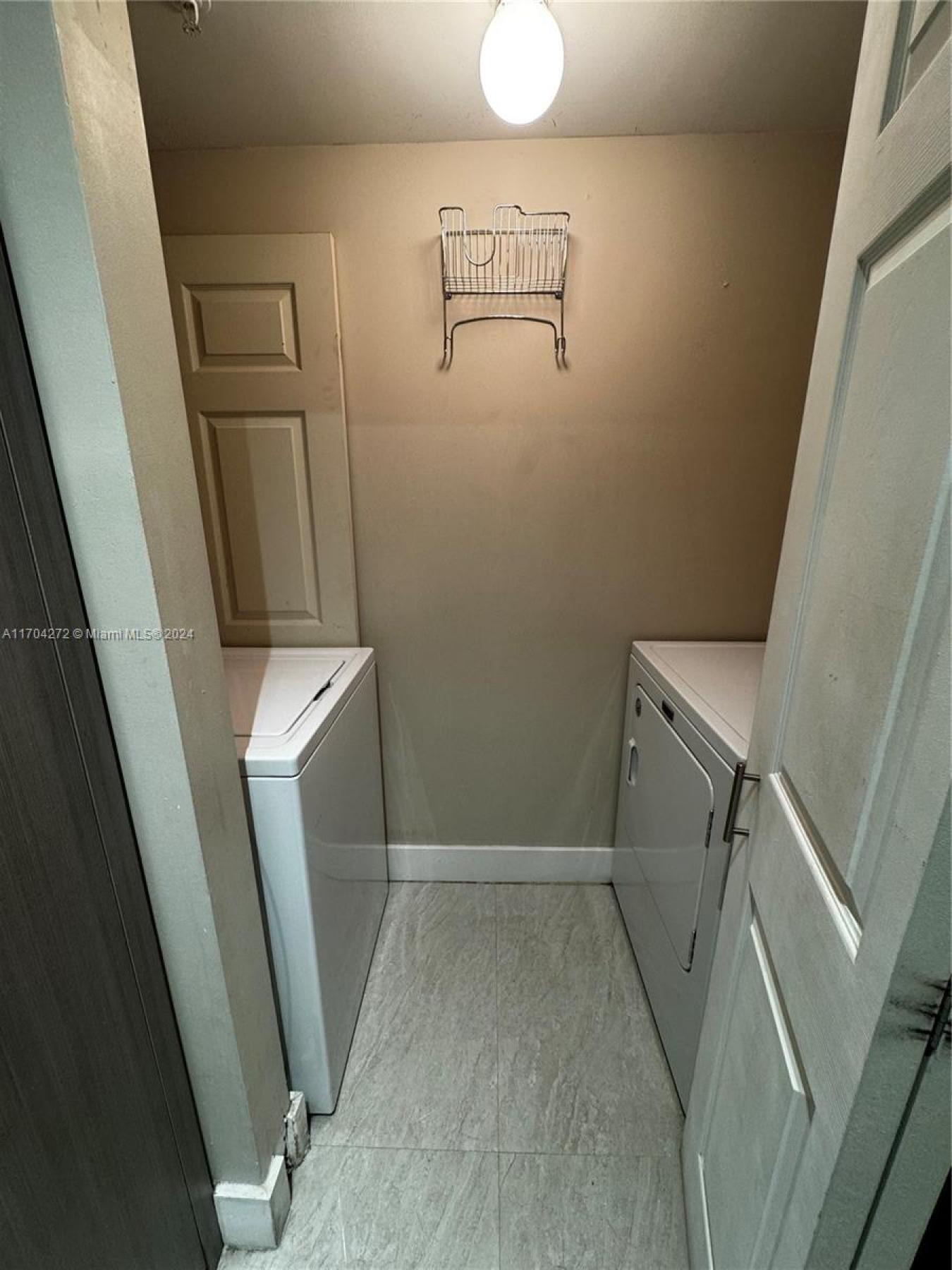 Sunny Isles Beach, Miami-Dade County, 33160, United States, 2 Bedrooms Bedrooms, ,2 BathroomsBathrooms,Residential,For Sale,1959861