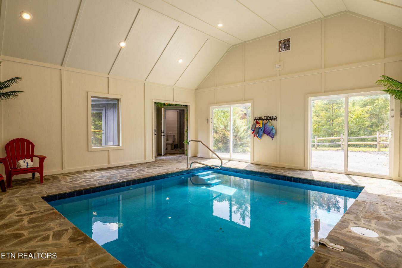 Sevierville, Sevier County - 27, 37862, United States, 5 Bedrooms Bedrooms, ,4 BathroomsBathrooms,Residential,For Sale,1959858