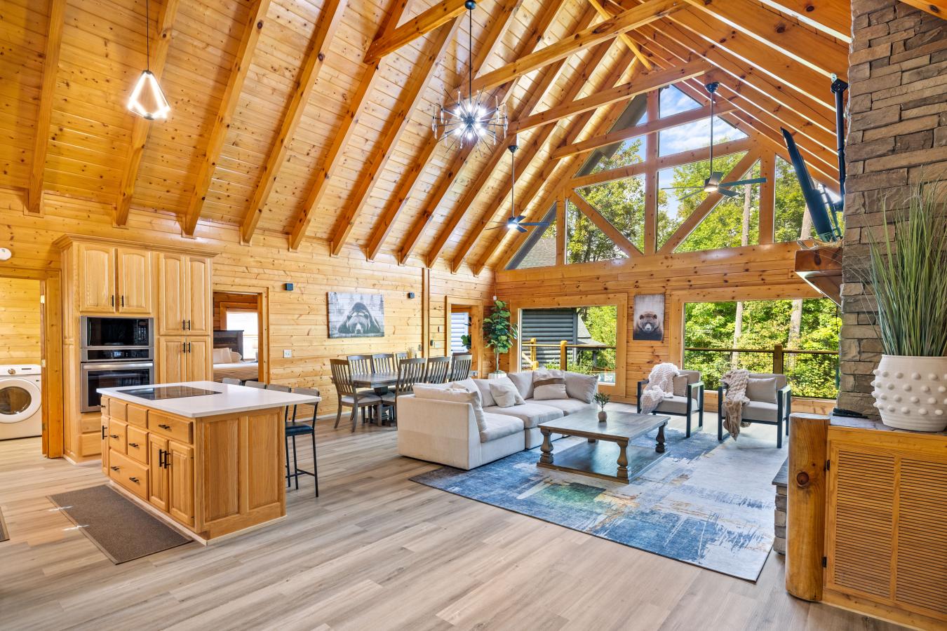 Sevierville, Sevier County - 27, 37862, United States, 5 Bedrooms Bedrooms, ,4 BathroomsBathrooms,Residential,For Sale,1959858