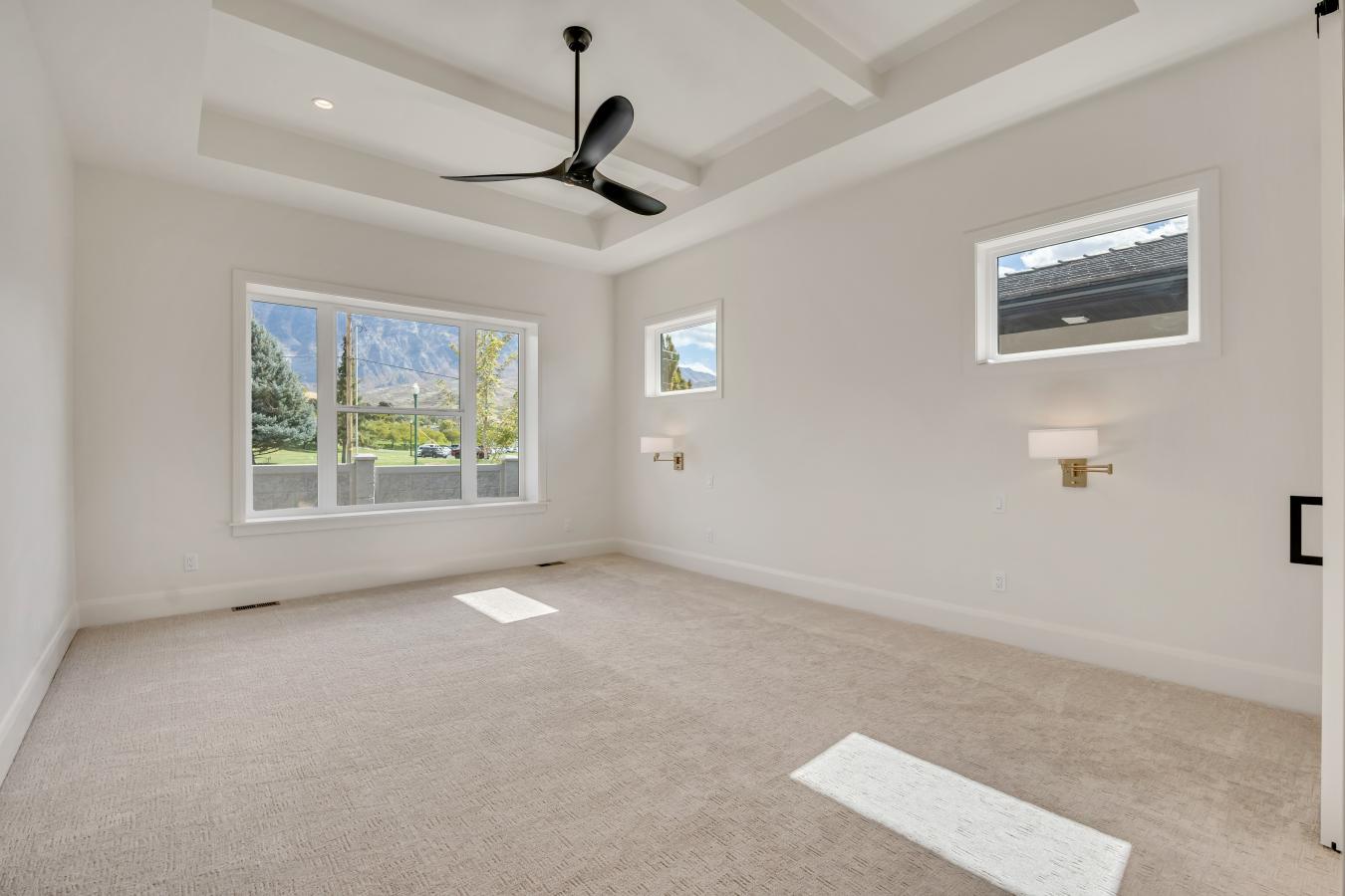 Orem, Utah, 84097, United States, 3 Bedrooms Bedrooms, ,3 BathroomsBathrooms,Residential,For Sale,1959857