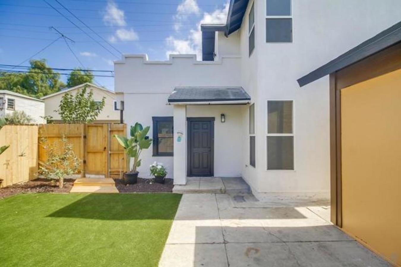 San Diego, San Diego, 92105, United States, 6 Bedrooms Bedrooms, ,2 BathroomsBathrooms,Residential,For Sale,1959856