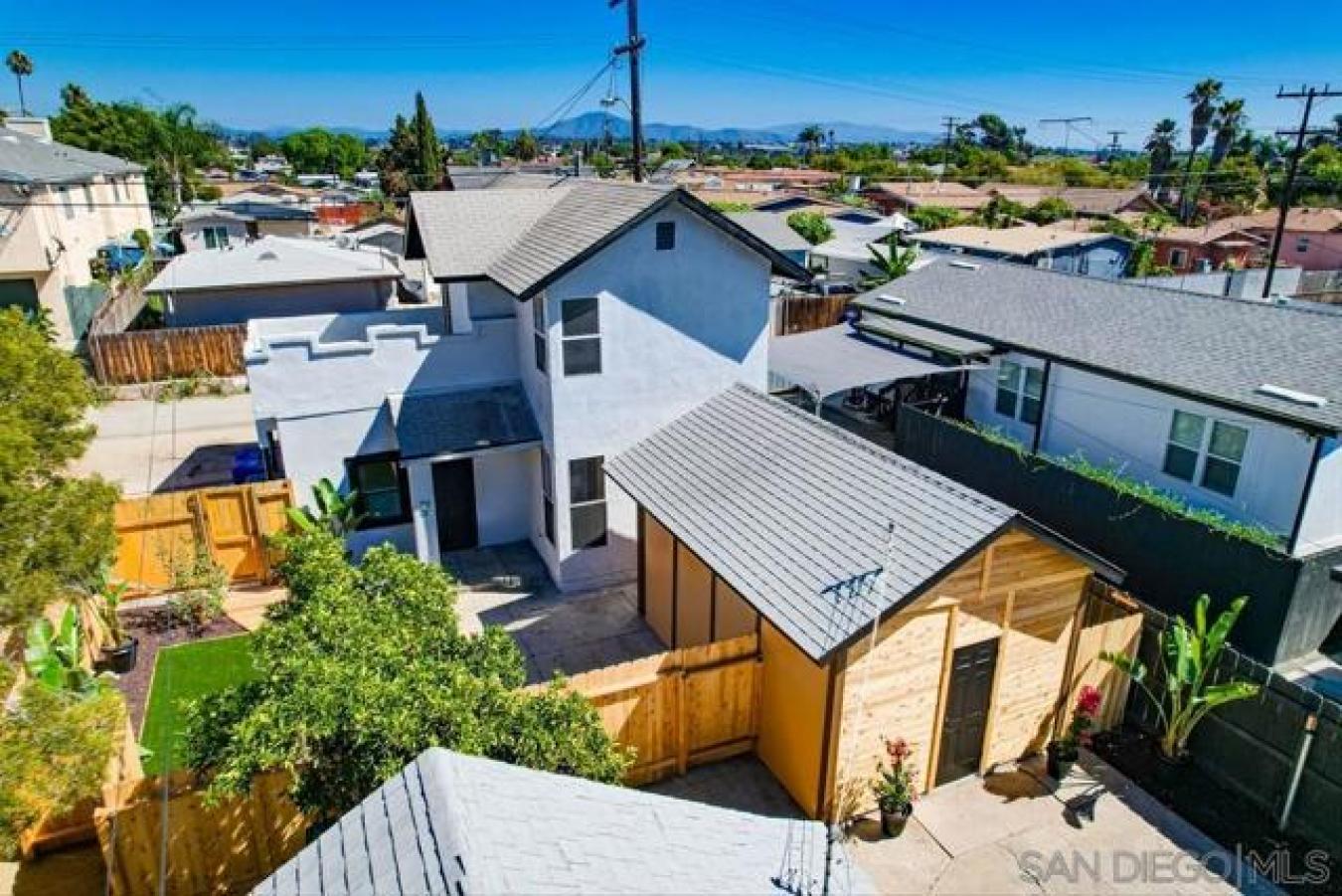 San Diego, San Diego, 92105, United States, 6 Bedrooms Bedrooms, ,2 BathroomsBathrooms,Residential,For Sale,1959856