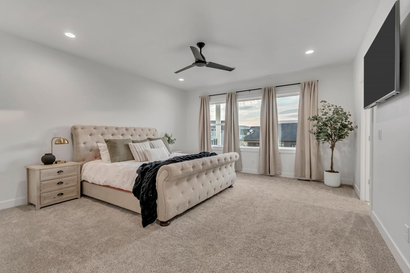 Woodland Hills, Utah, 84653, United States, 6 Bedrooms Bedrooms, ,3 BathroomsBathrooms,Residential,For Sale,1959854