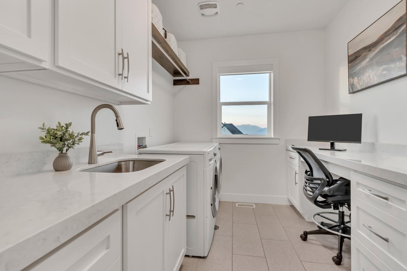 Woodland Hills, Utah, 84653, United States, 6 Bedrooms Bedrooms, ,3 BathroomsBathrooms,Residential,For Sale,1959854