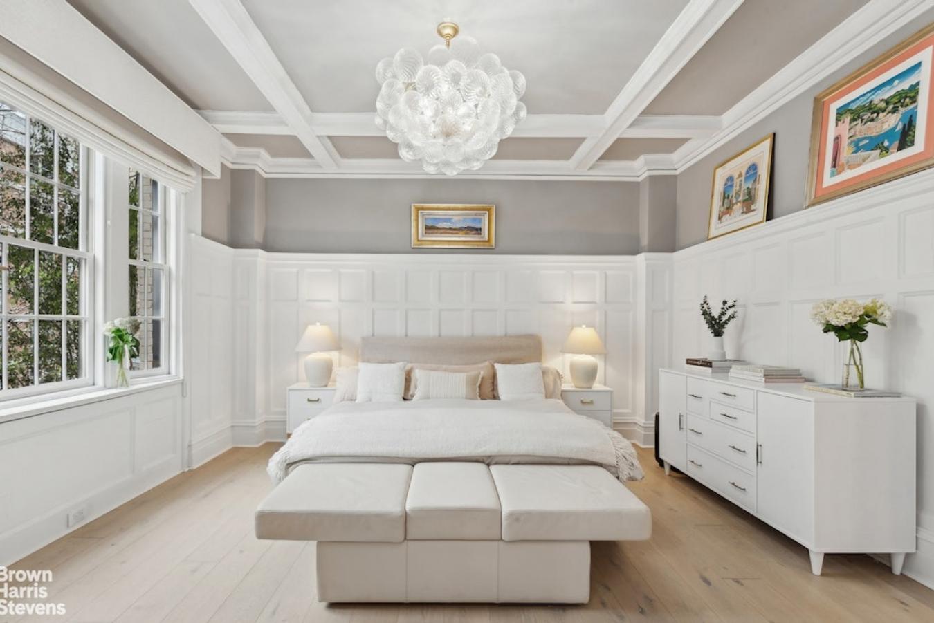 New York, New York, 10025, United States, 5 Bedrooms Bedrooms, ,3 BathroomsBathrooms,Residential,For Sale,1959847