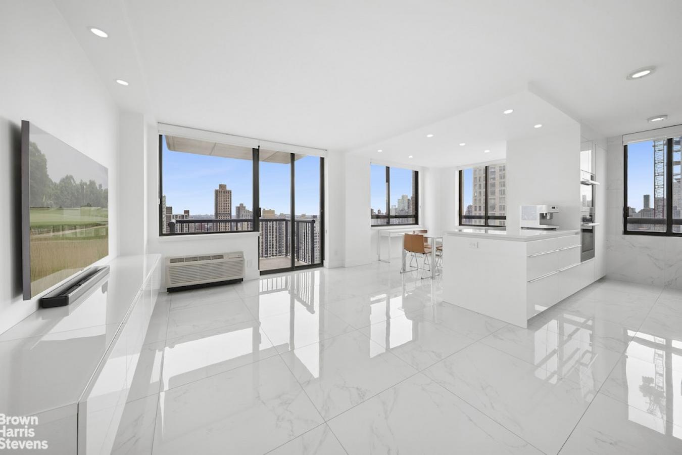 New York, New York, 10028, United States, 2 Bedrooms Bedrooms, ,2 BathroomsBathrooms,Residential,For Sale,2008665