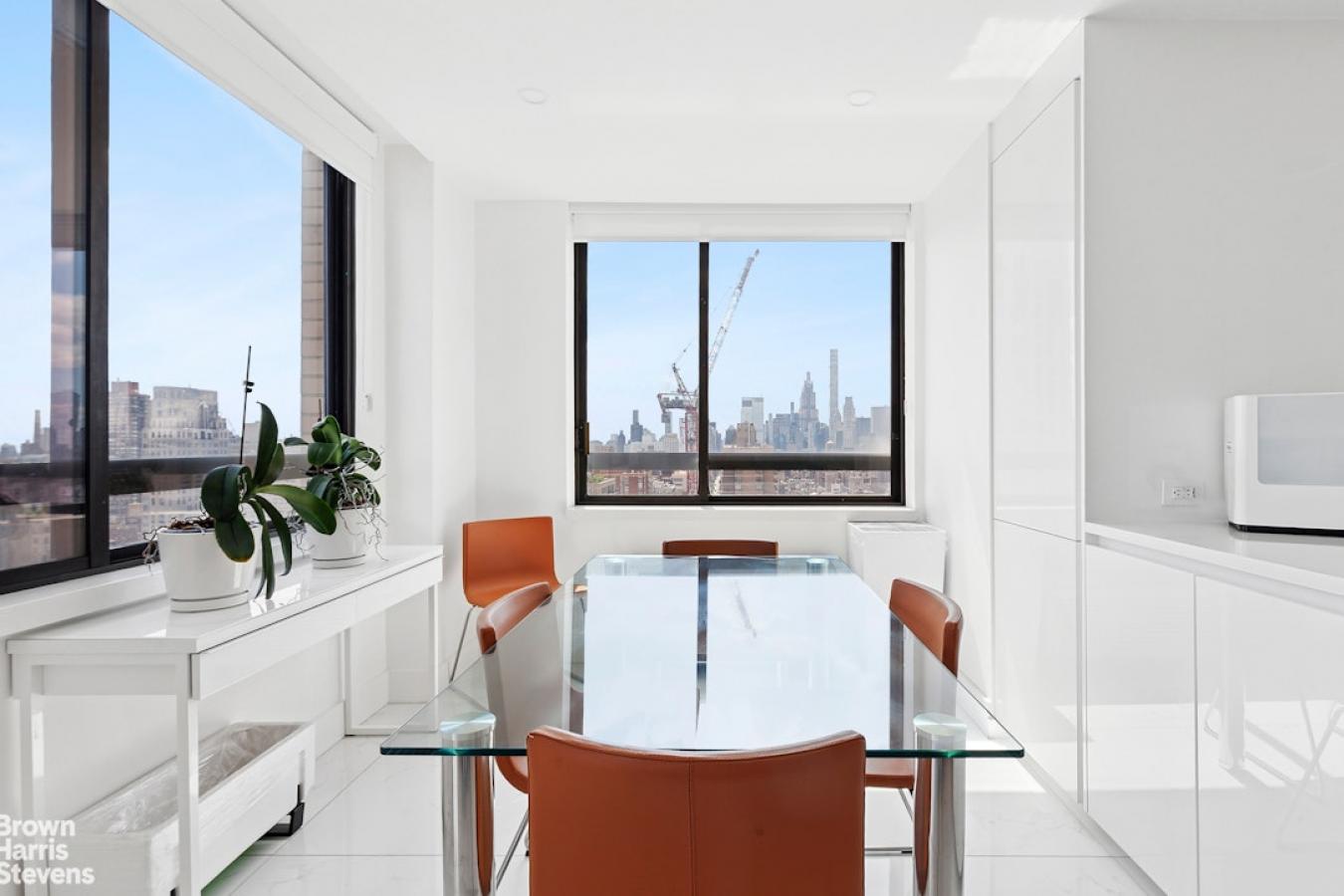 New York, New York, 10028, United States, 2 Bedrooms Bedrooms, ,2 BathroomsBathrooms,Residential,For Sale,2008665