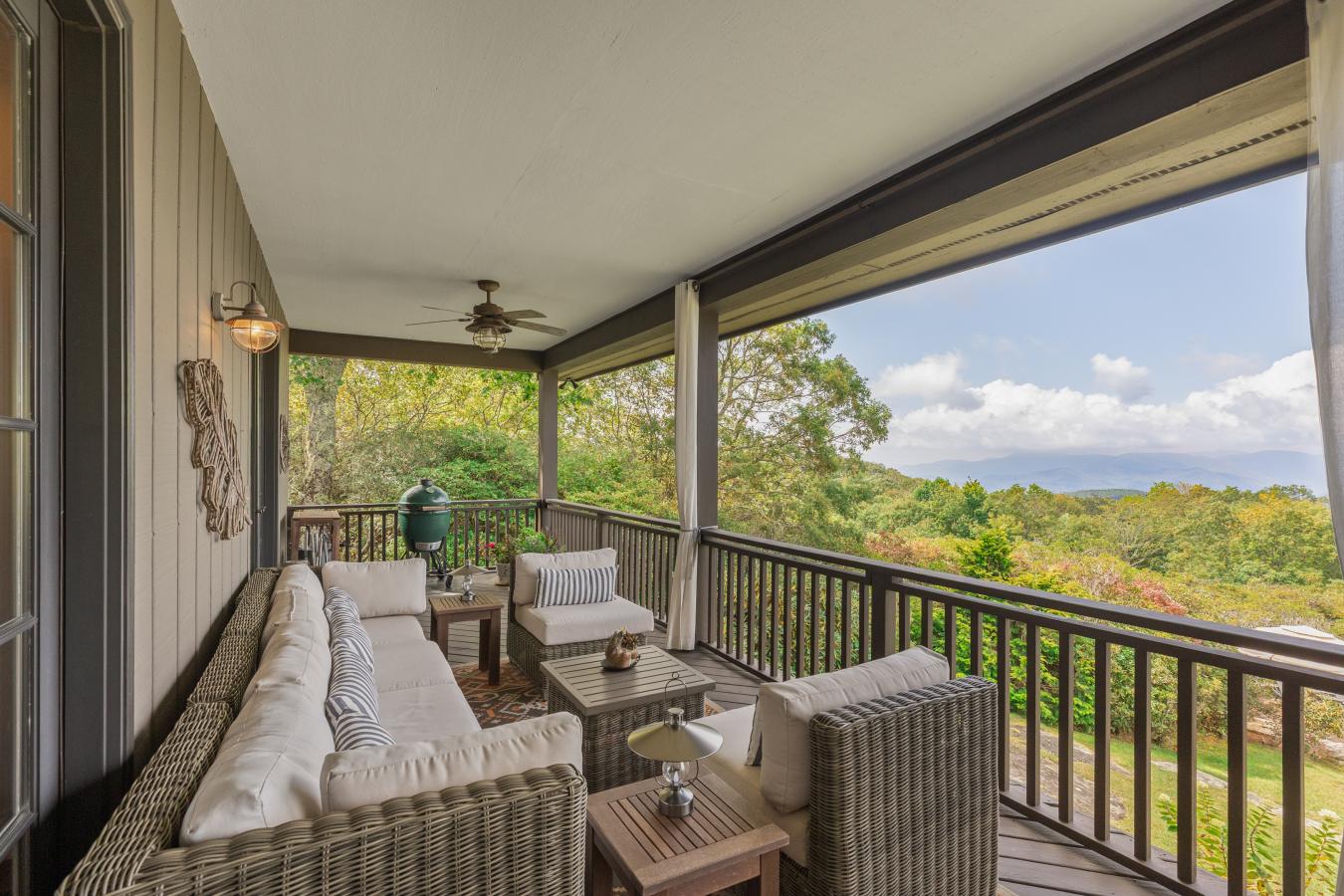 Highlands, Macon, 28741, United States, 5 Bedrooms Bedrooms, ,5 BathroomsBathrooms,Residential,For Sale,1959841